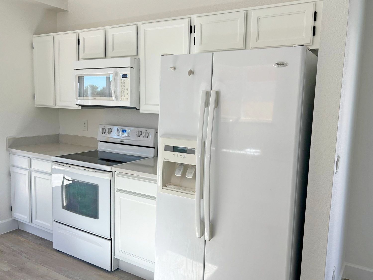 Full House Interior and Kitchen Cabinets Painting in Mesa, AZ (6)