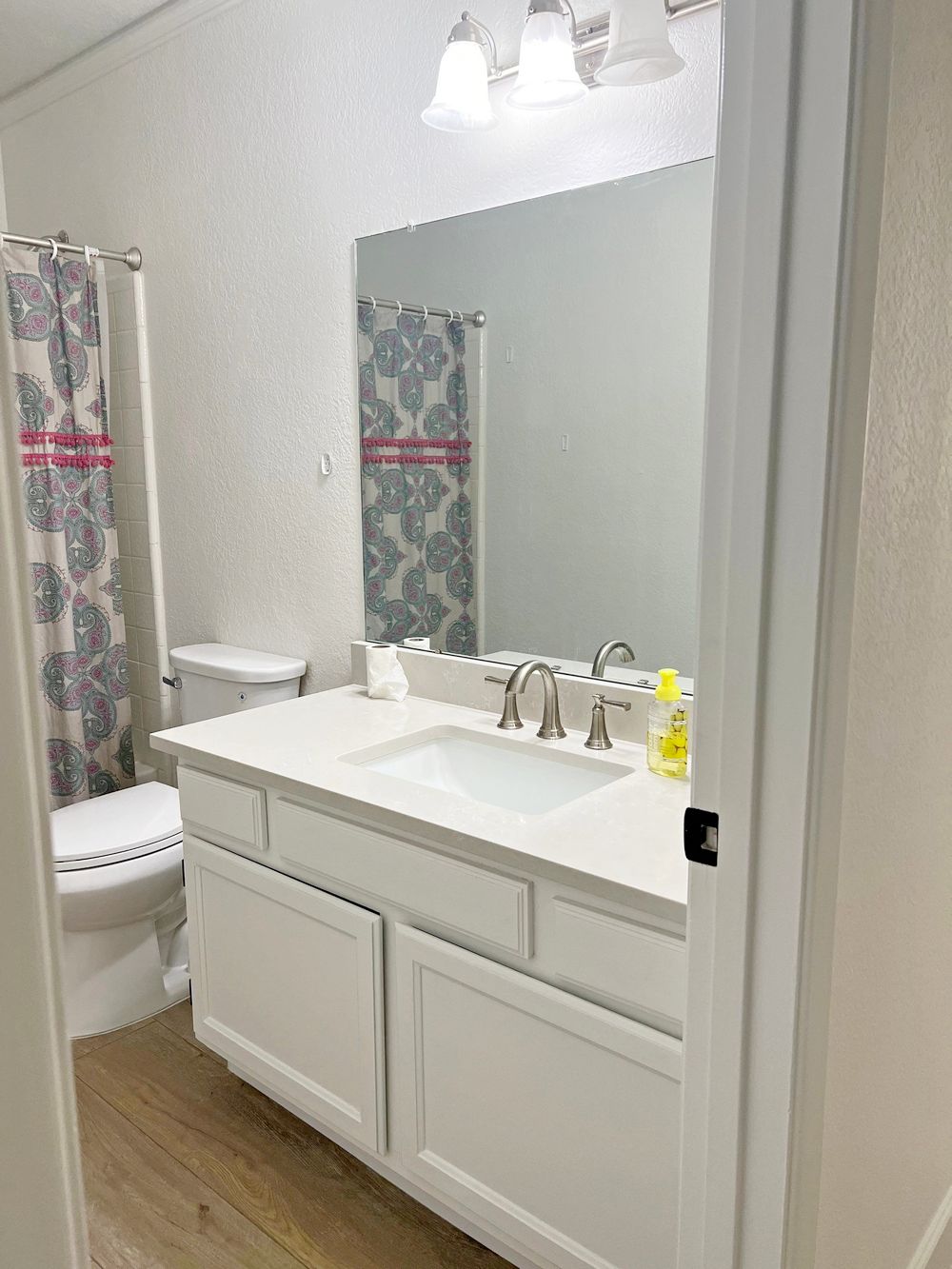 Full House Interior and Kitchen Cabinets Painting in Mesa, AZ (9)