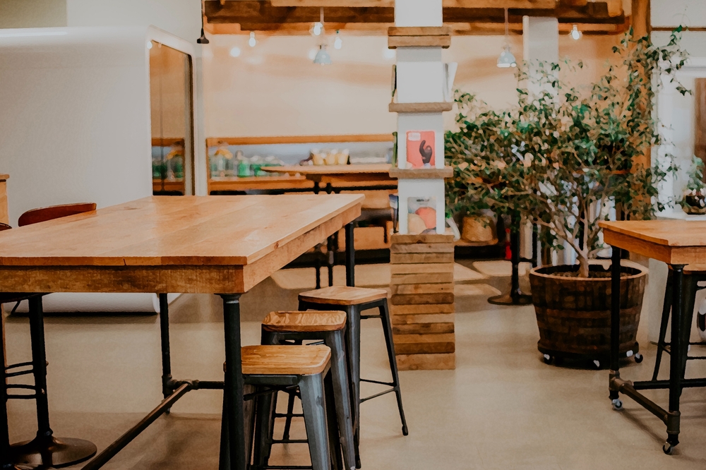 6 Benefits of Working with a Professional Commercial Painting Company