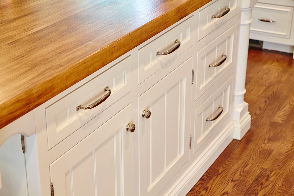 Why Hire a Professional for Cabinet Painting? The Difference It Makes