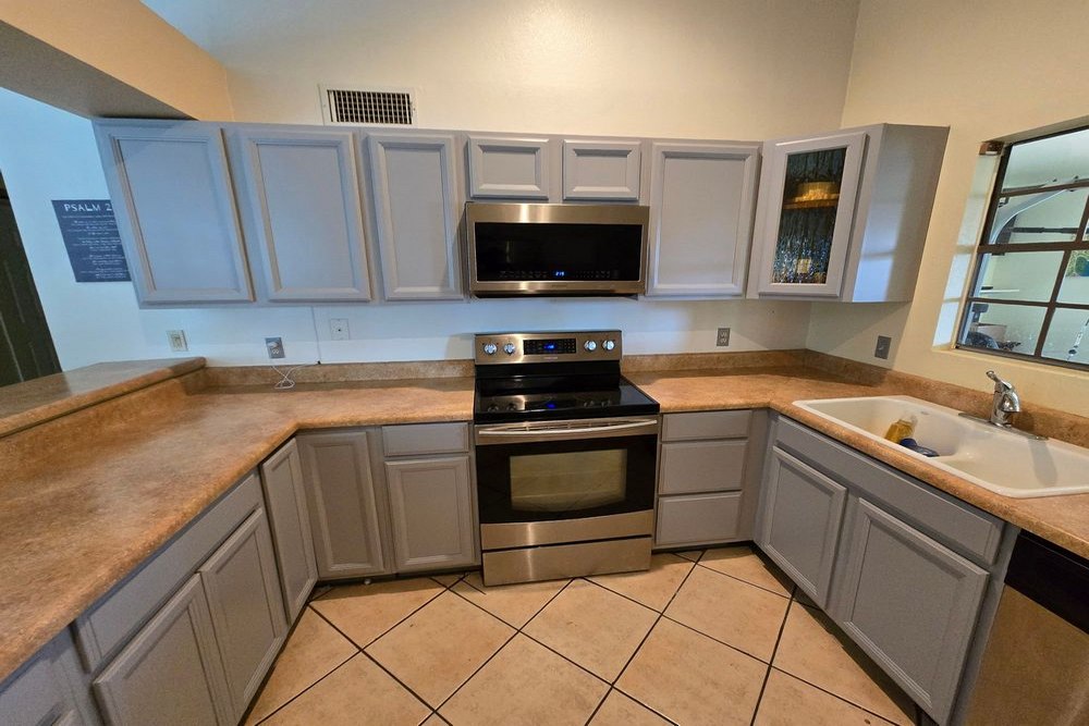 How Cabinet Painting Can Dramatically Prolong Cabinet Life